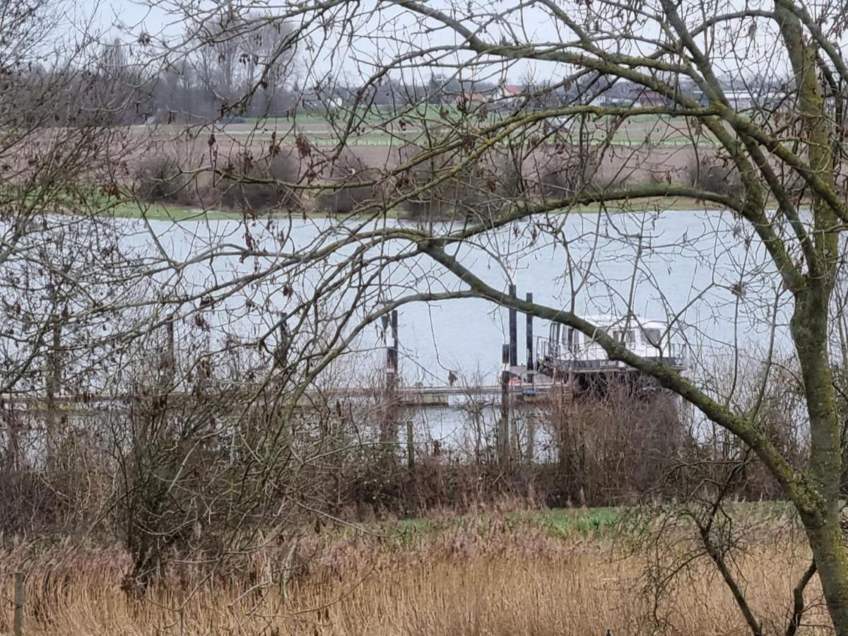 B&B Maaslandje Wijk en Aalburg Exteriör bild